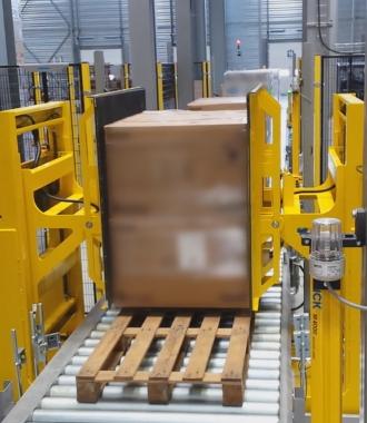 Pallet lifter- Thimon handling systems for warehouse automation